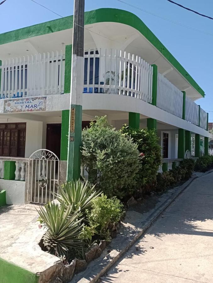 Sol Y Mar Hotel Puerto Limon Exterior photo